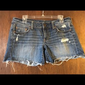 AE Jean shorts size 8